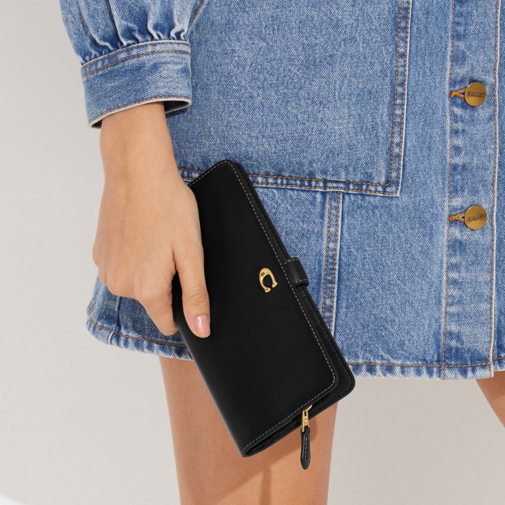 Black Women COACH® Skinny Wallet | NZ RVM980