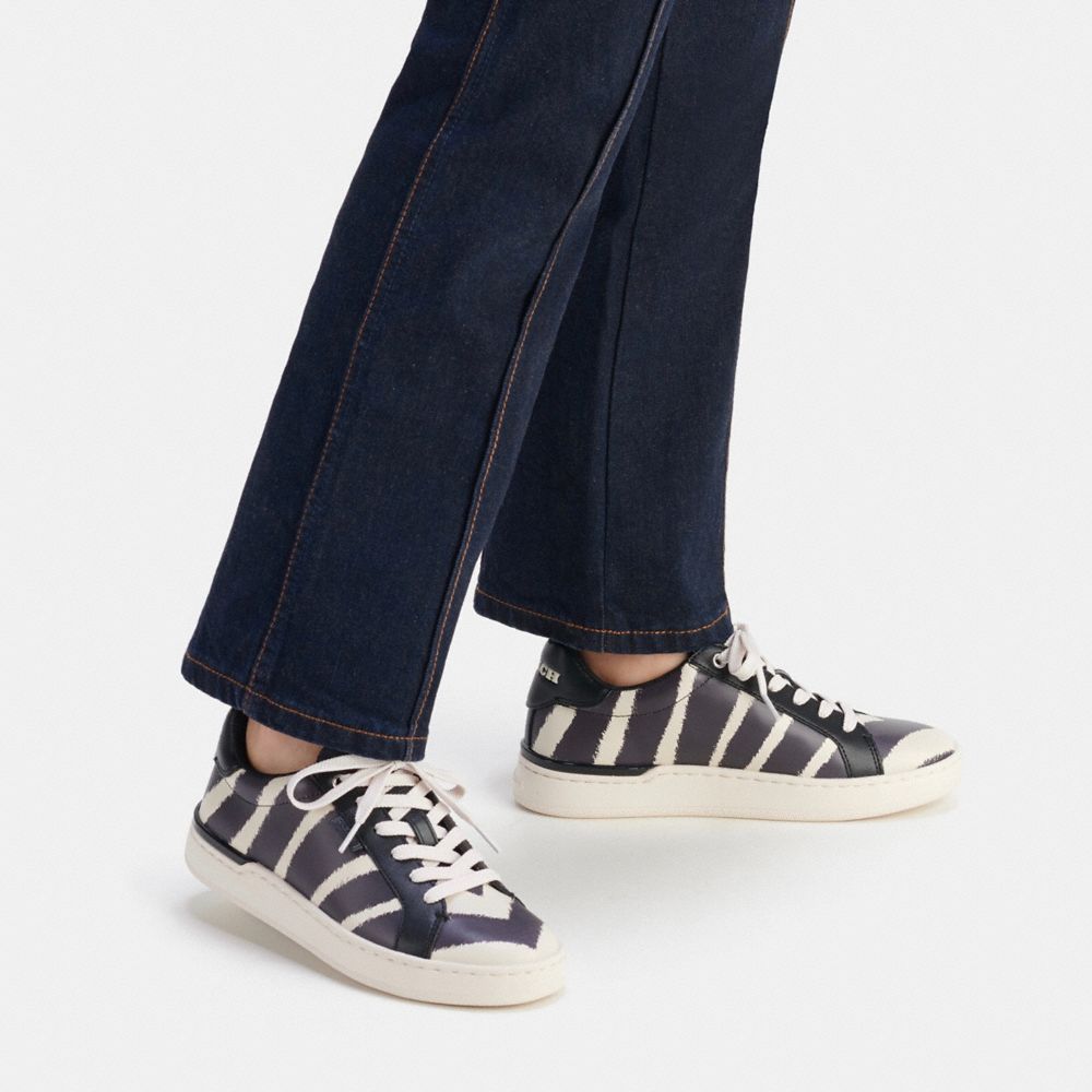 Black / White Women COACH® Lowline Low Top With Print Sneakers | NZ ZUZ379