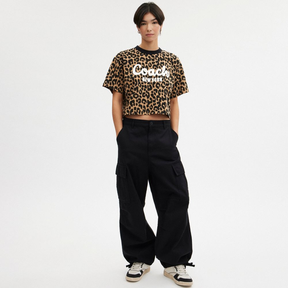 Leopard Women COACH® Leopard Cursive Signature Cropped T Shirts | NZ FDI502